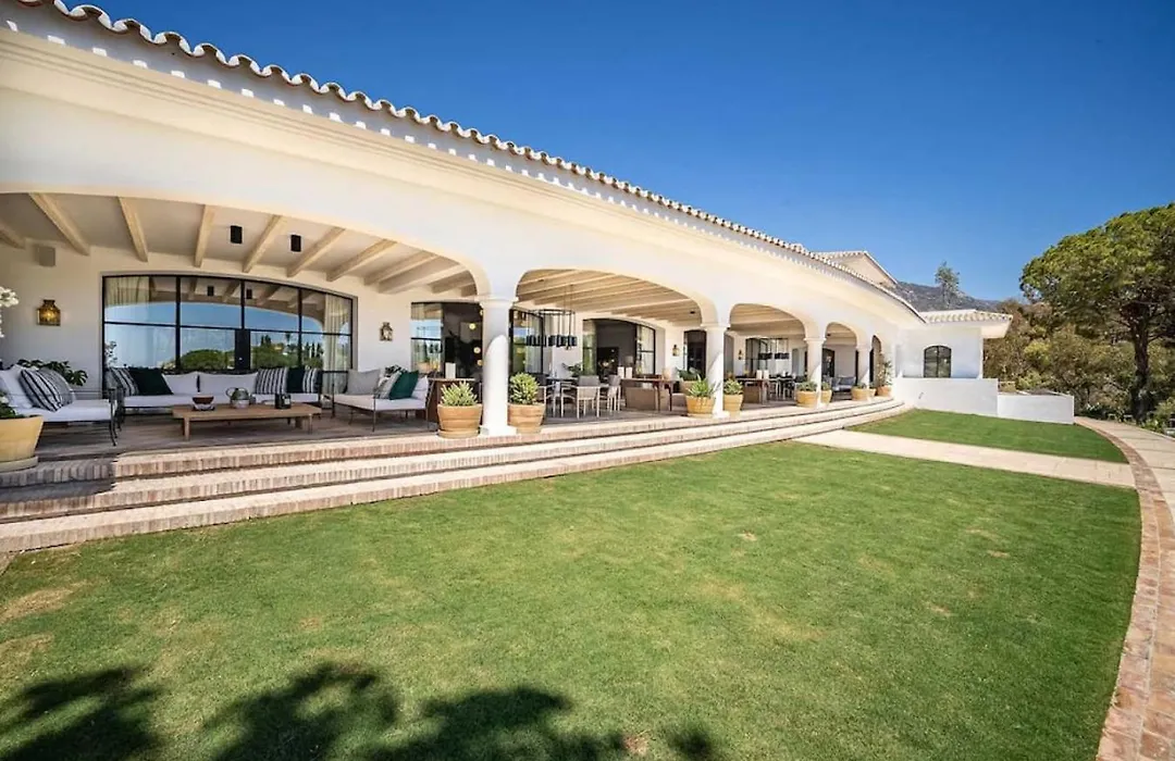 Gratitude 11 Bedroom Villa In Golden Mile, Marbella-1